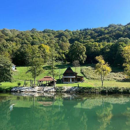 Vikendica Krupa Na Vrbasu Villa บันยาลูกา ภายนอก รูปภาพ