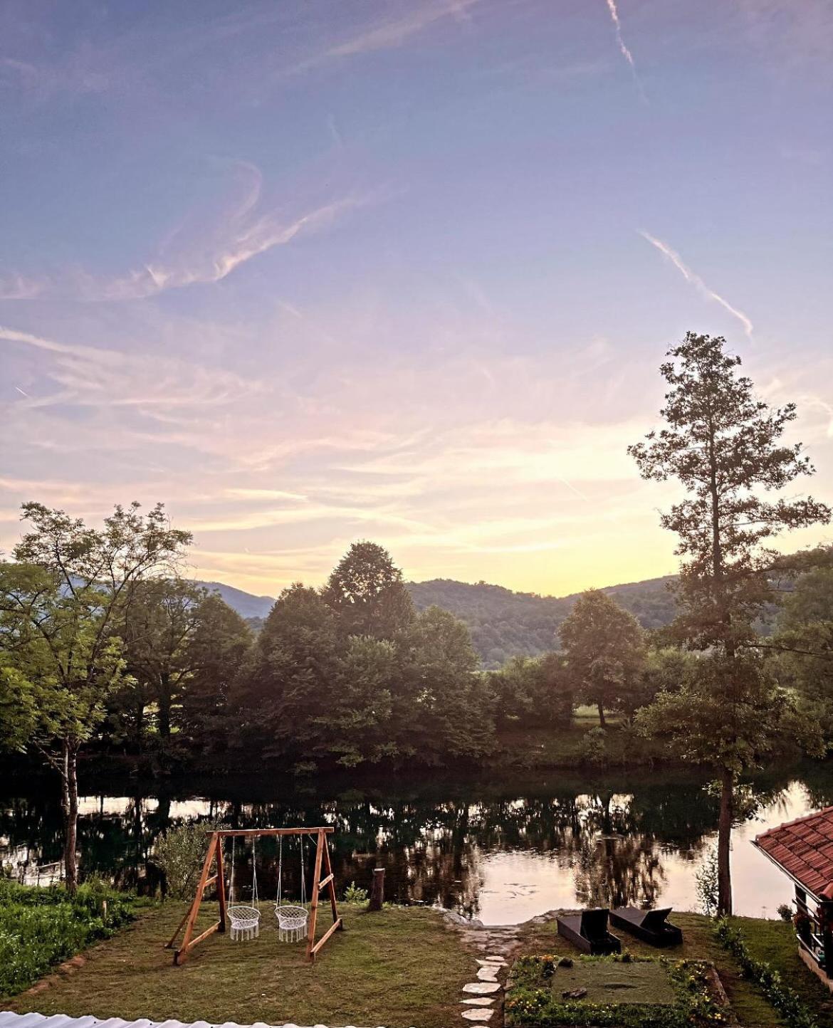 Vikendica Krupa Na Vrbasu Villa บันยาลูกา ภายนอก รูปภาพ